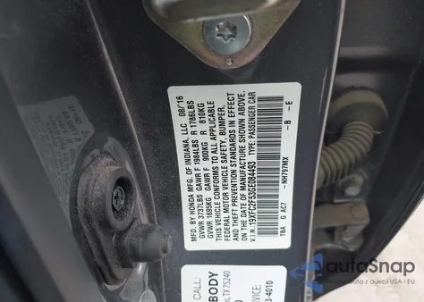 2016 Honda Civic Lx z USA, uszkodzony, nr VIN 19XFC2F53GE084493